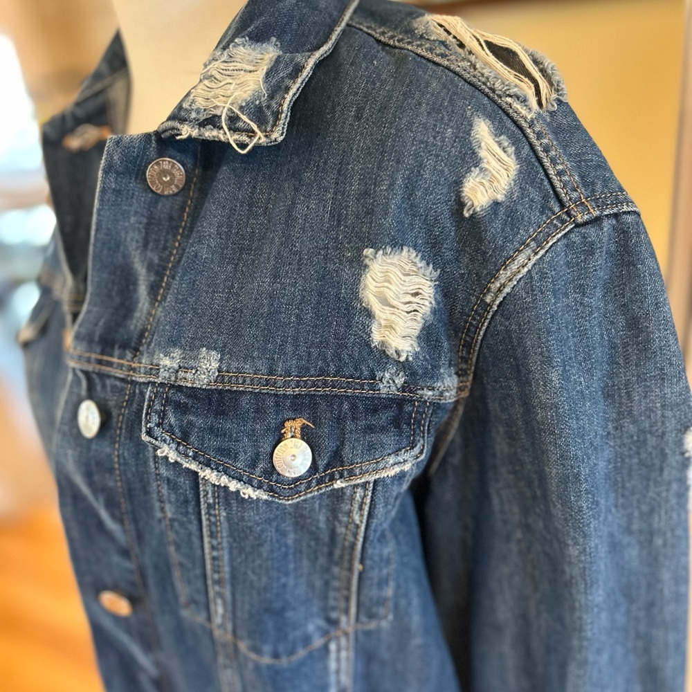 Zara The Trafaluc Oversized Distressed Denim Long Sleeve Jacket for Women - Picture 4 of 16